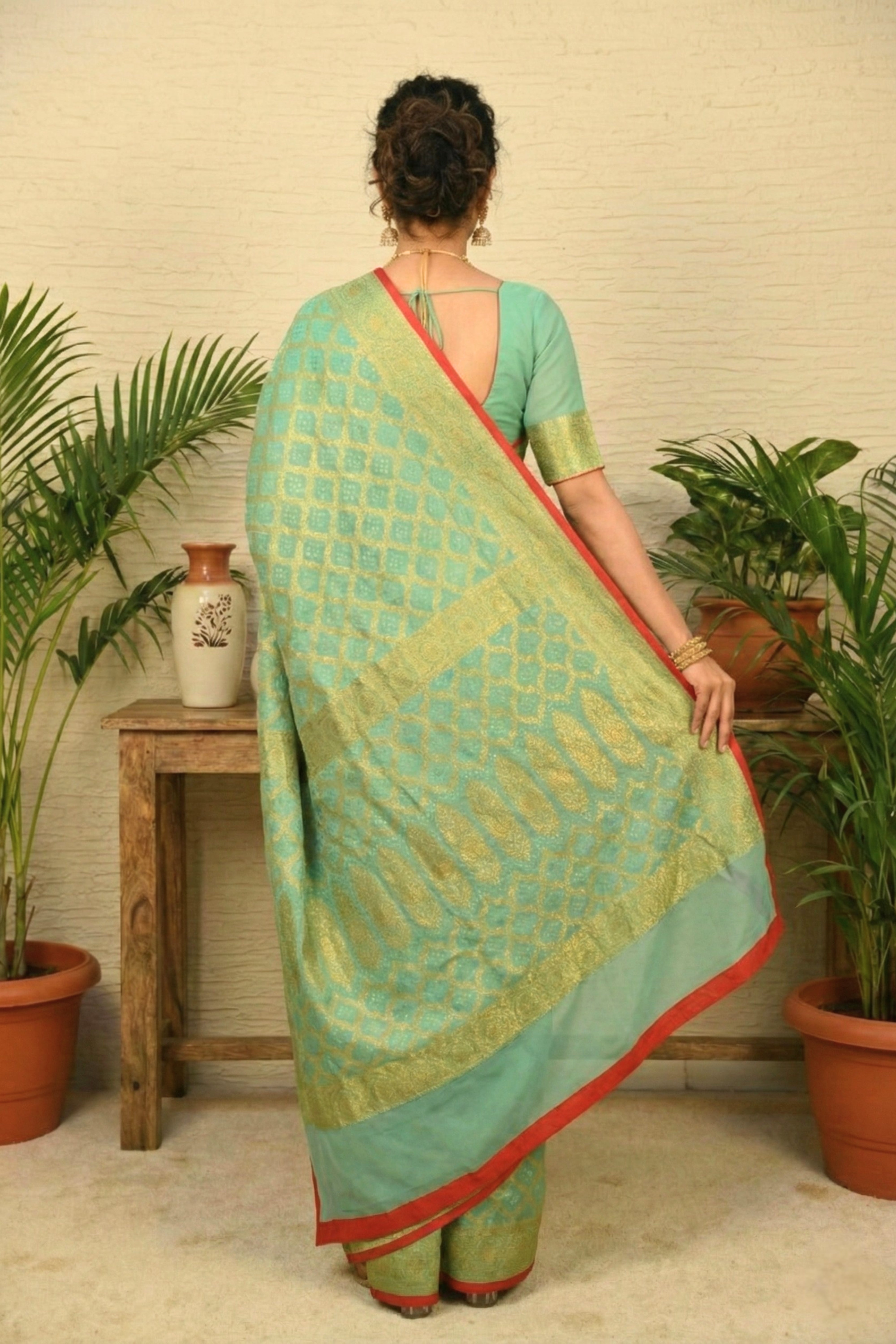 Rich Turquoise Bandani Weave Banarasi Georgette Saree