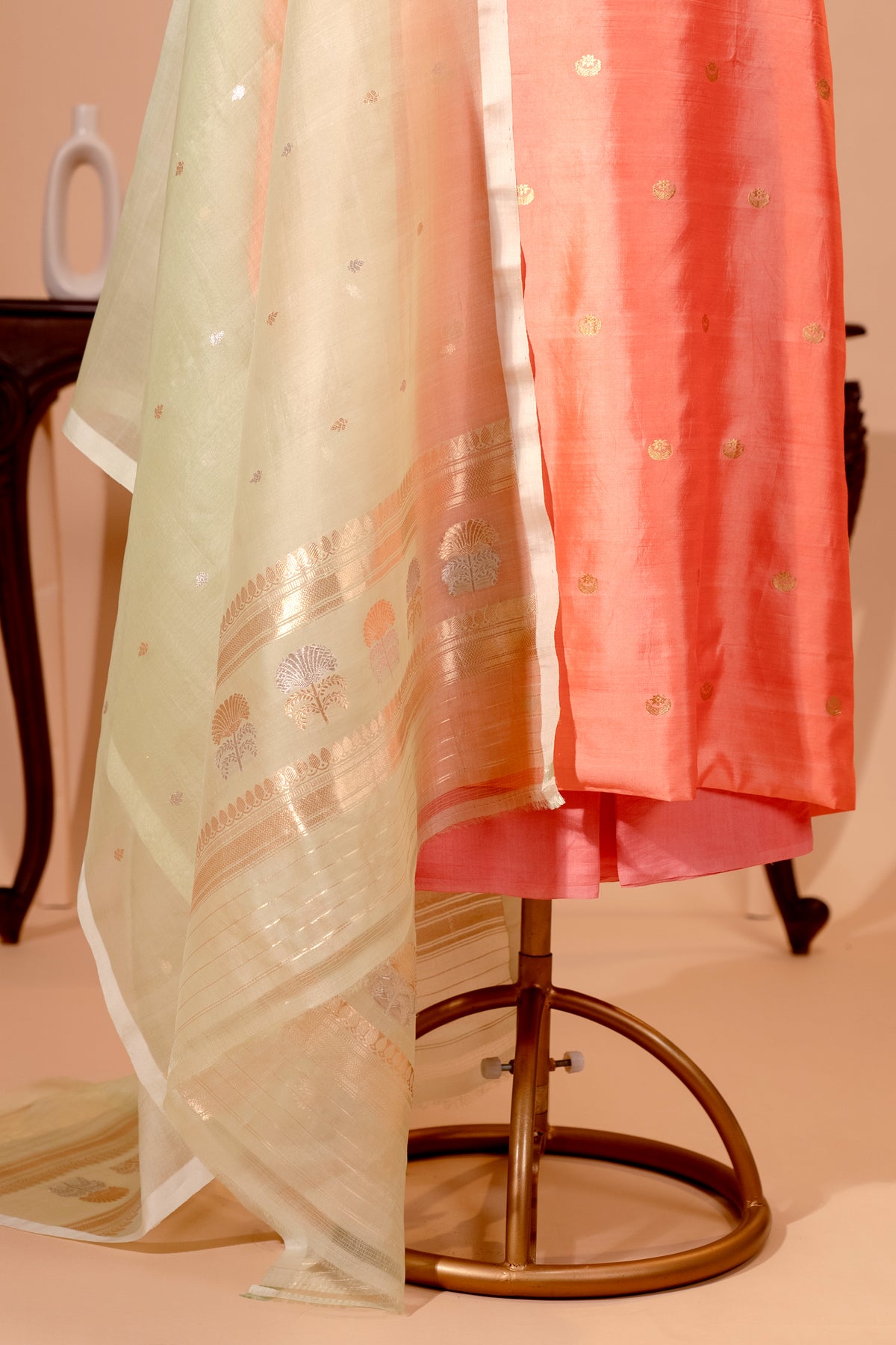 Coral Pink Chiniya Silk Unstitched Suit Set with Organza Dupatta | Label Tamanna