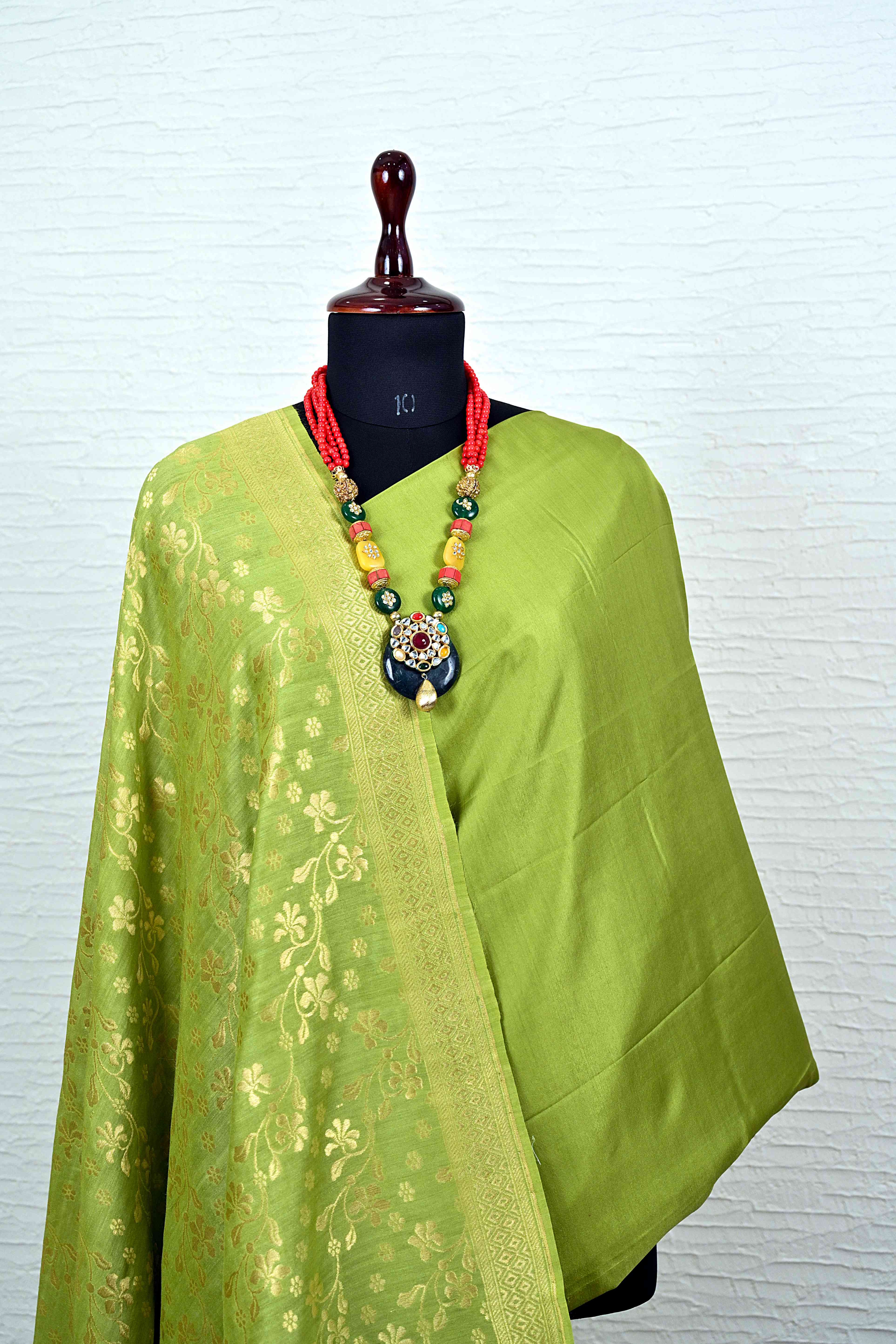 Monochrome Mehendi green Banarasi silk and Moonga dupatta set