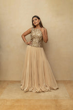 Georgette beige gold gown