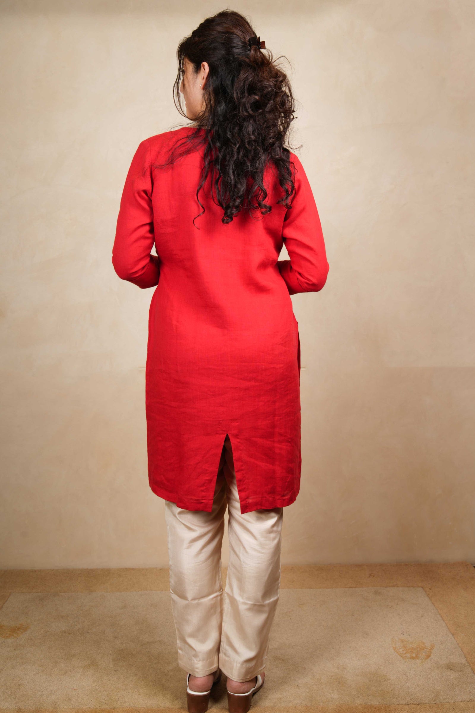 Red linen kurta