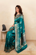 Regal Emerald Green Banarasi Silk Saree with Meenakari Detail