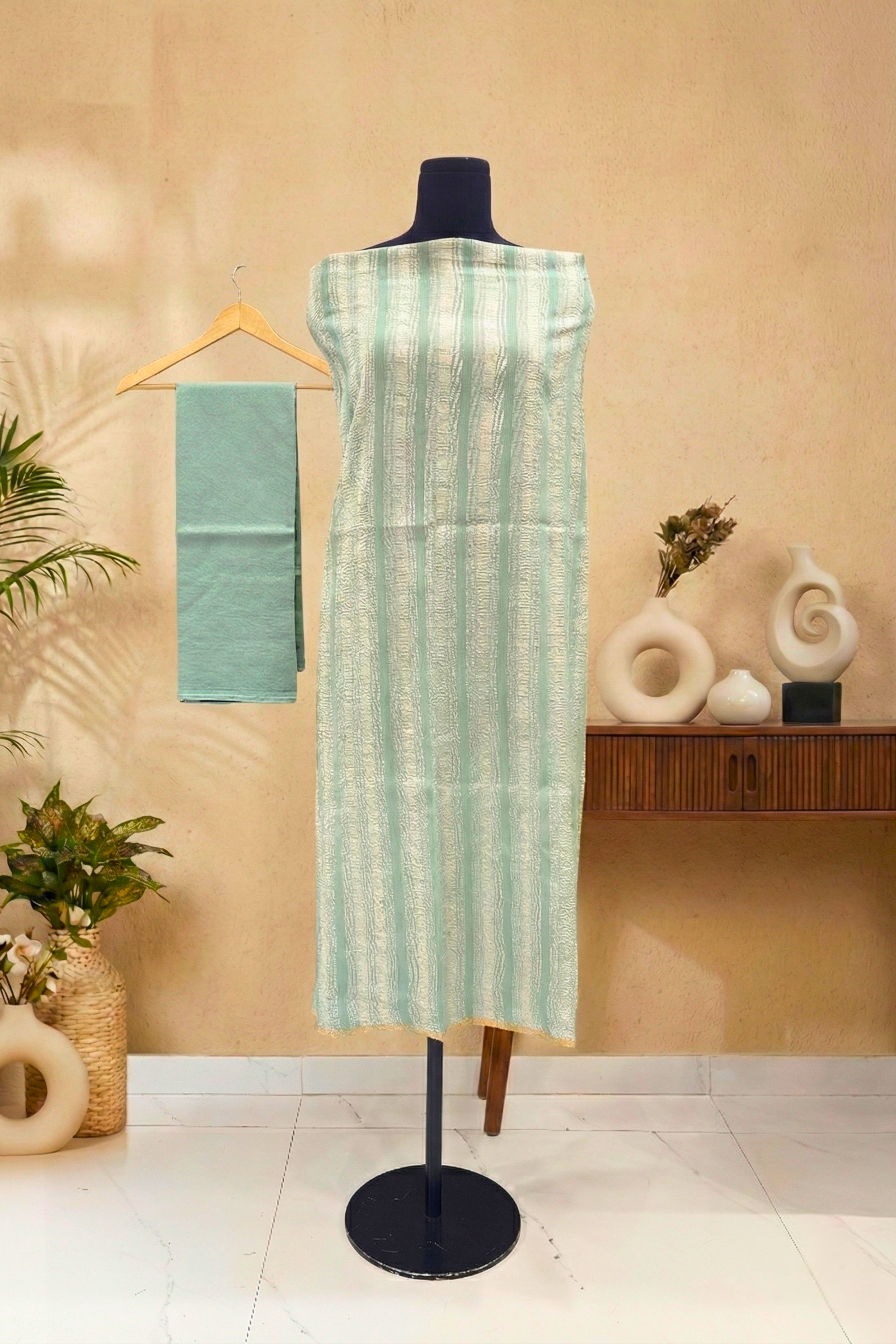 Elegant Pastel Green Moonga Silk Unstitched Dress Material